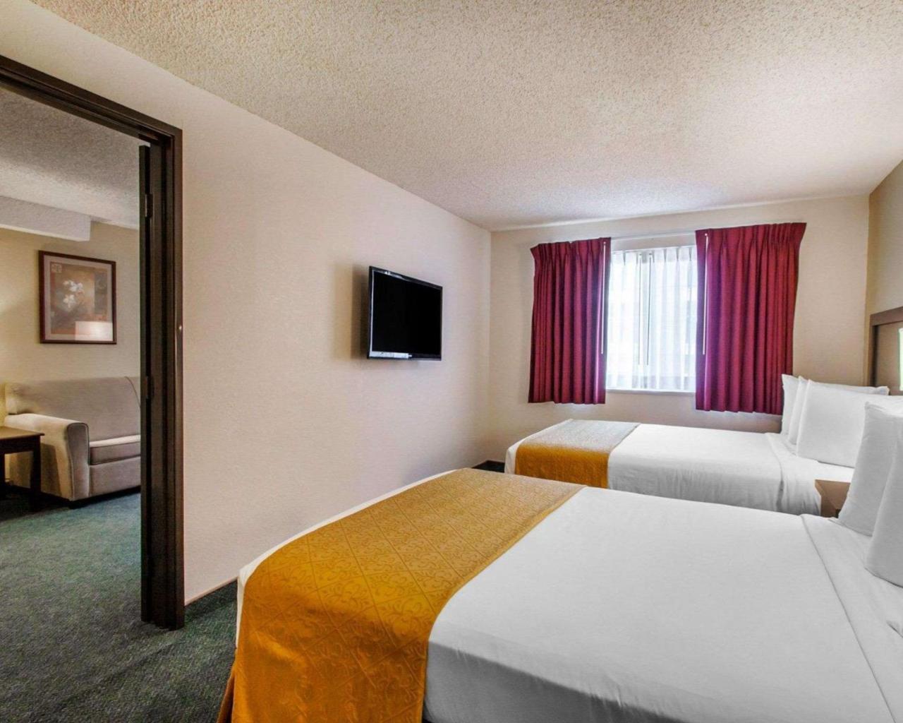 Quality Inn & Suites Спрингфилд Экстерьер фото