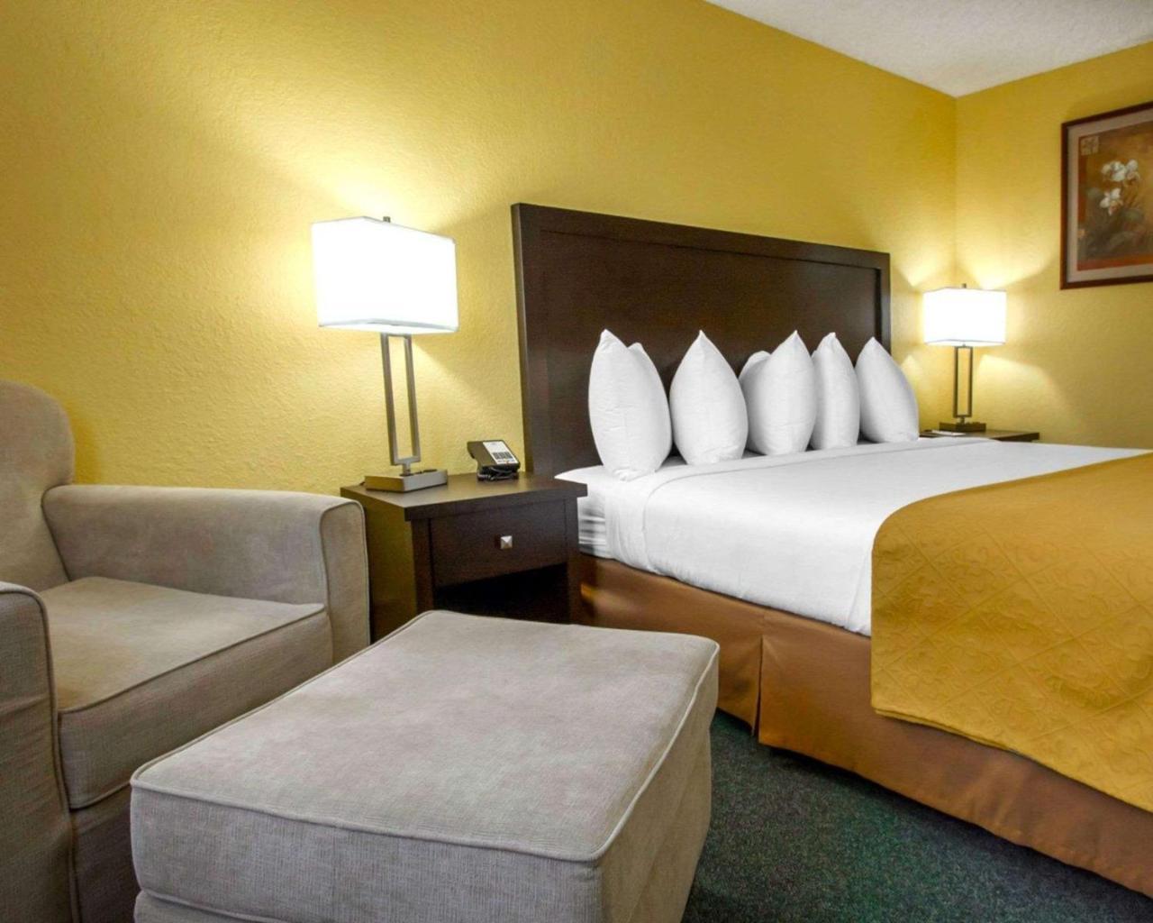 Quality Inn & Suites Спрингфилд Экстерьер фото