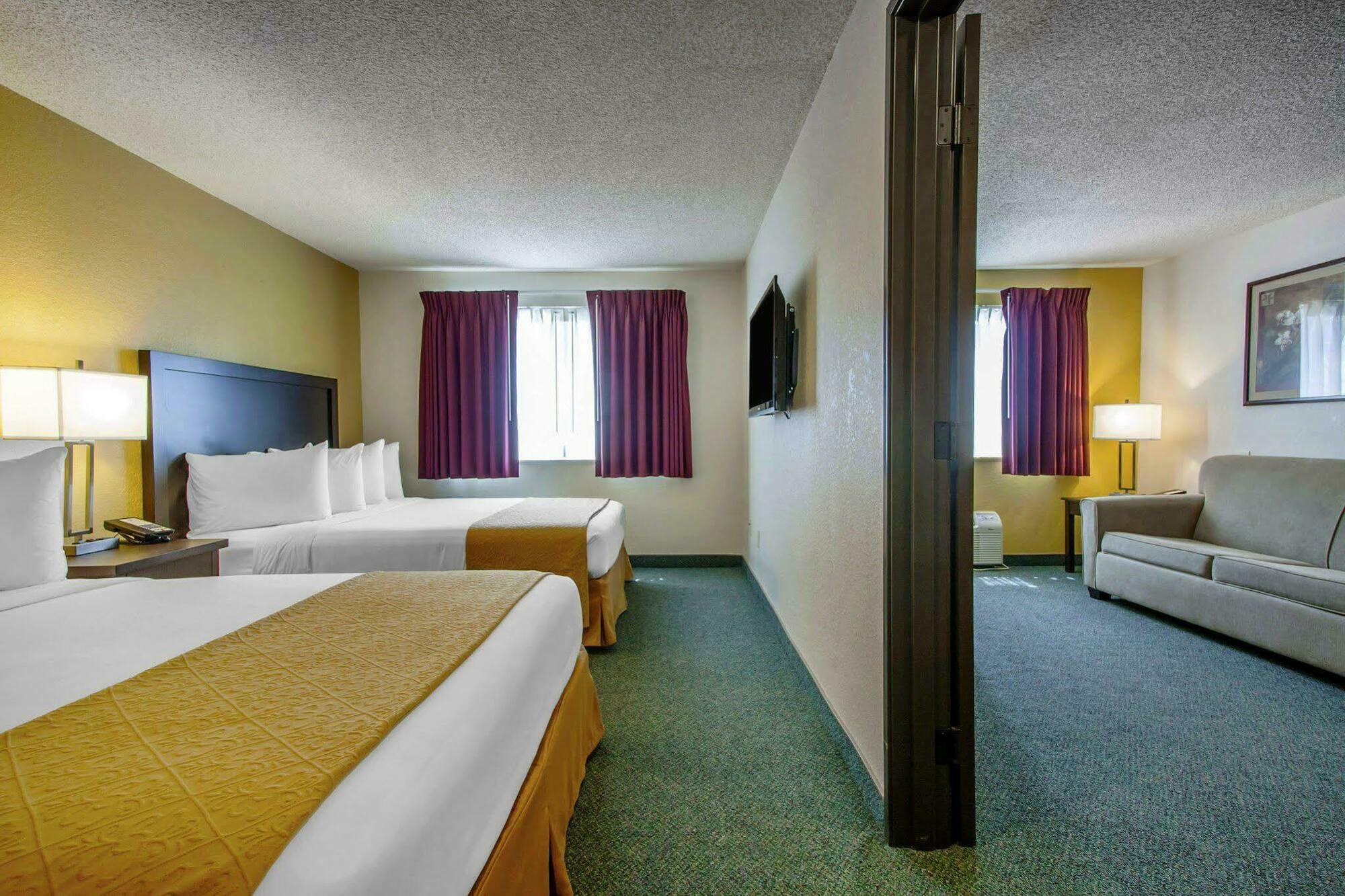 Quality Inn & Suites Спрингфилд Экстерьер фото
